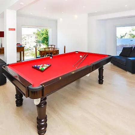 Vila Cegonha By Ocvillas Villa *